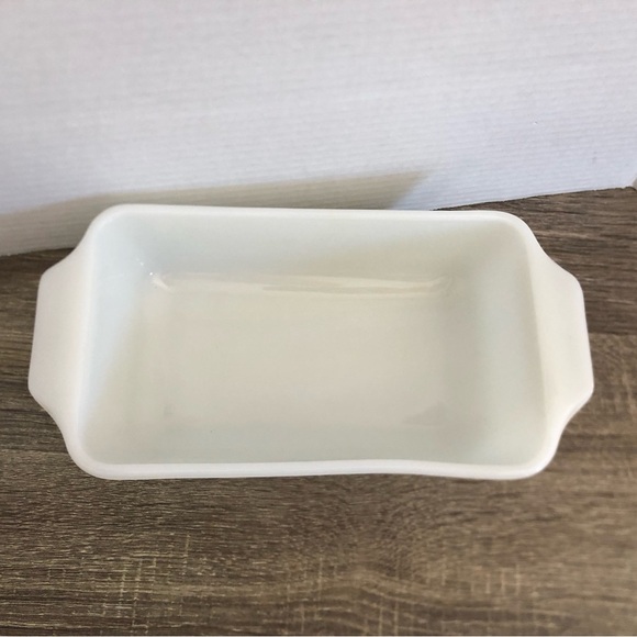 Vtg Milk Glass Baking Dish with Blue Floral Design - Picture 3 of 10